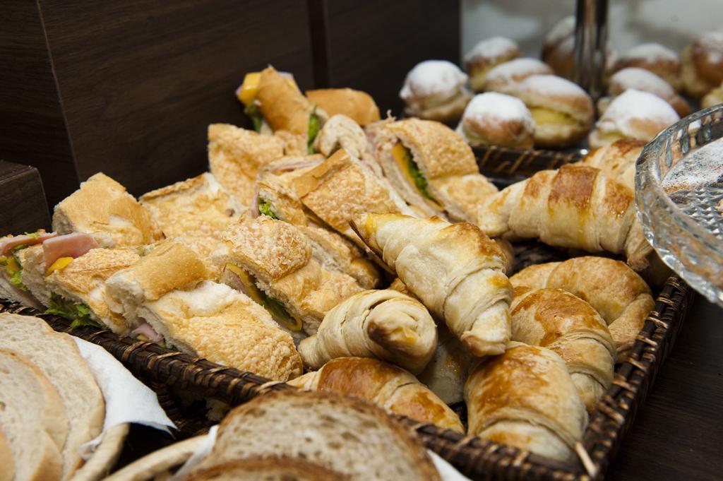 Gran Continental Hotel 陶巴特 外观 照片